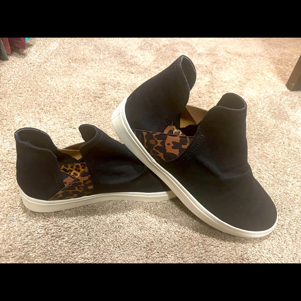 Women’s Gypsy Jazz Leopard & Black Sneaker